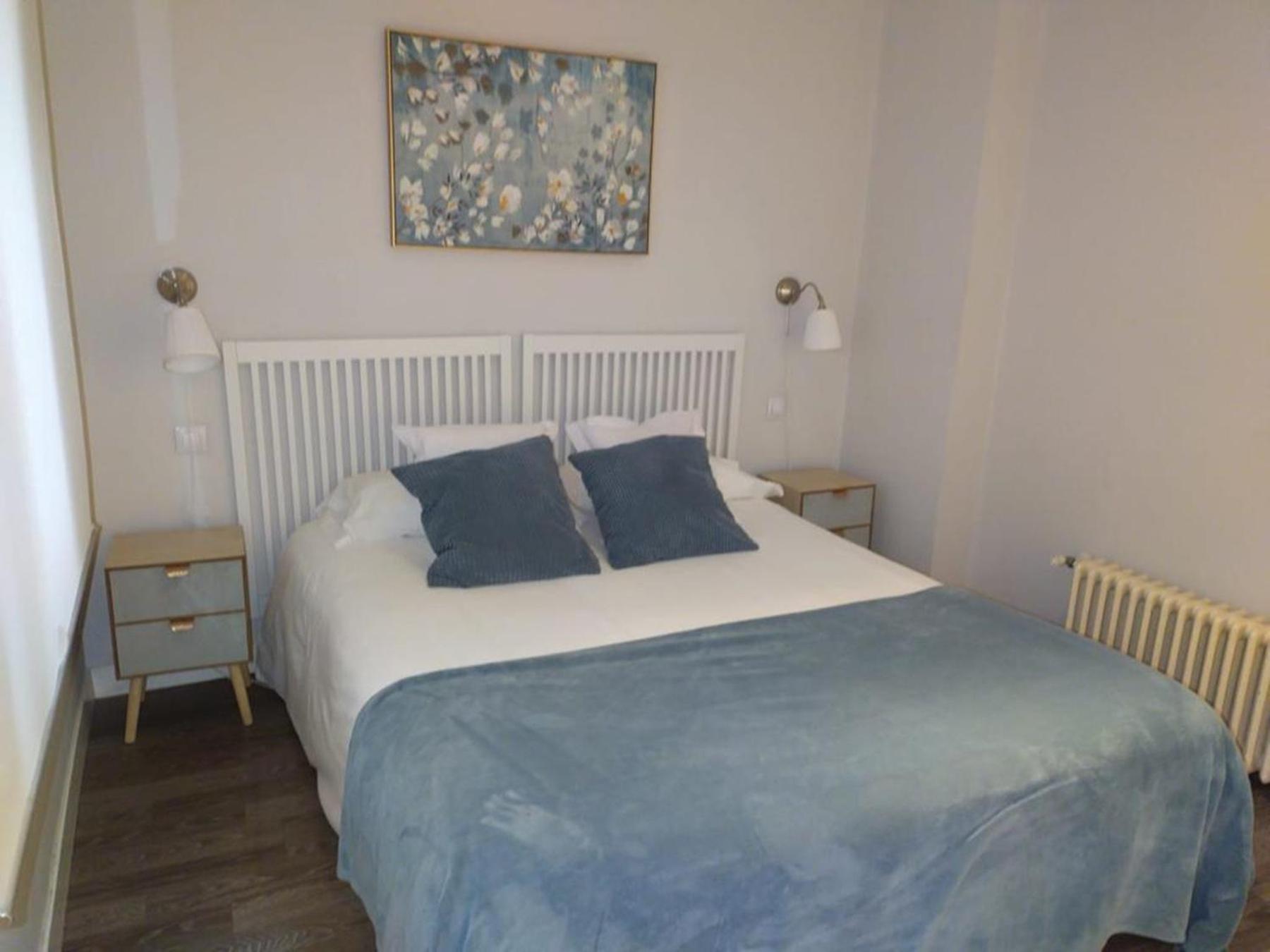 Castellana Suites Madrid Bagian luar foto