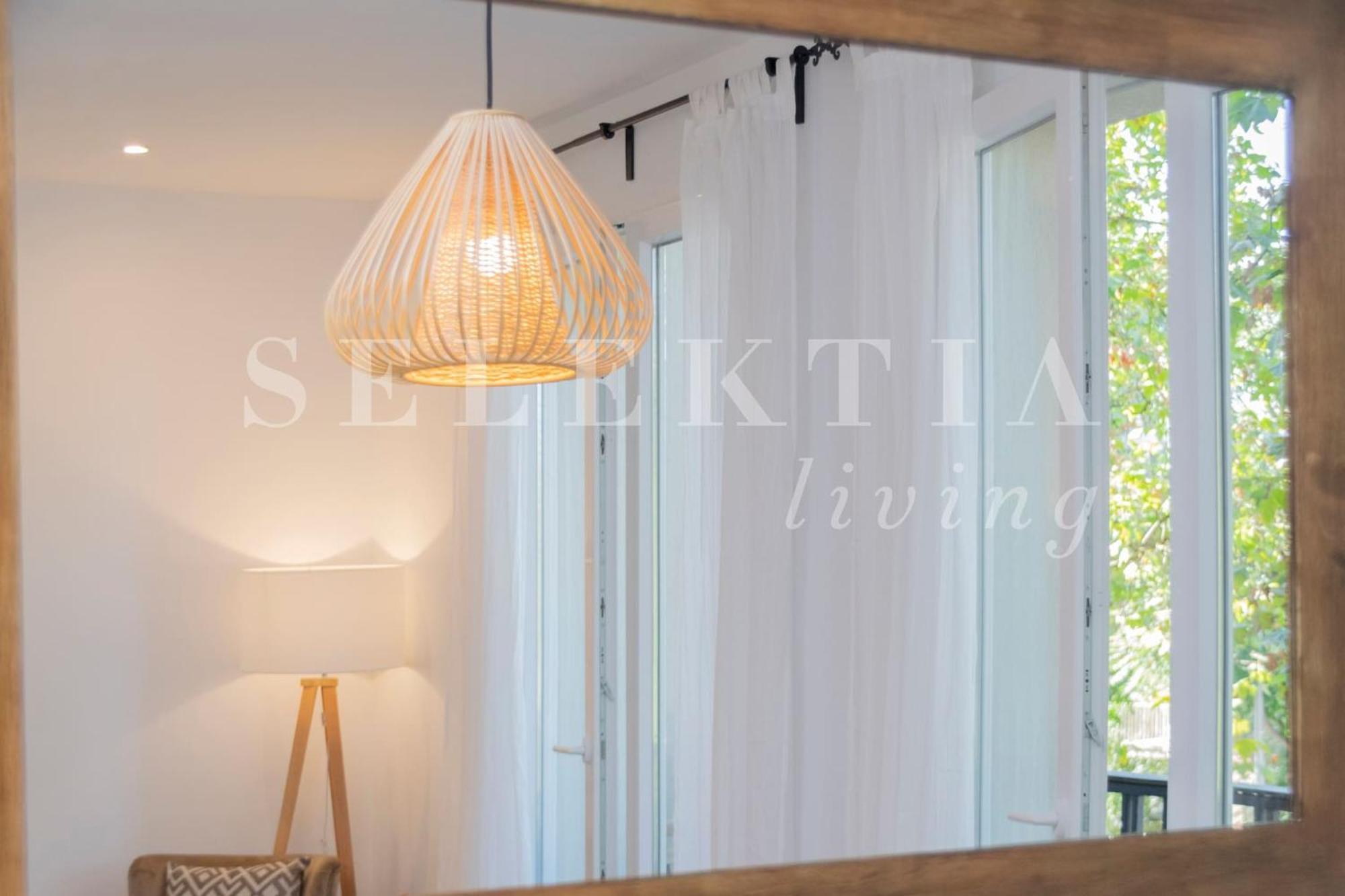 Castellana Suites Madrid Bagian luar foto