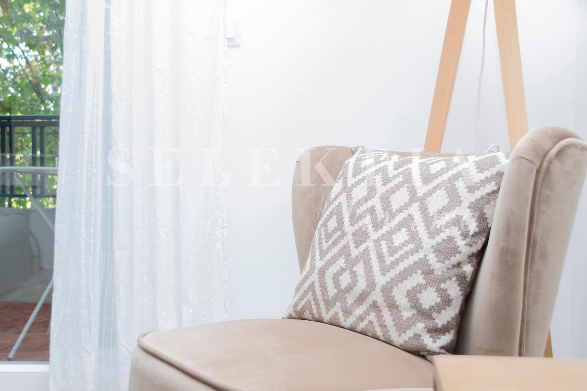 Castellana Suites Madrid Bagian luar foto